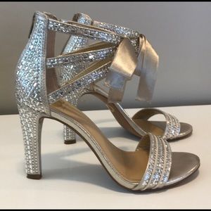 Gianni Bini heel